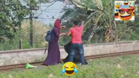 TRAIN HORN PRANK video202335