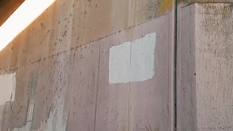 Urban Rock Climbing (5.9) The Coffin Crack