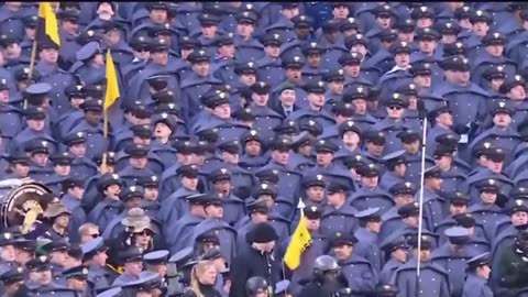 Full National Anthem from the Army-Navy game with President Trump in attendance