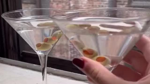 Kylie has the best cocktails 🥰 #viral #cocktails #mocktails #kardashian #kyliejenner