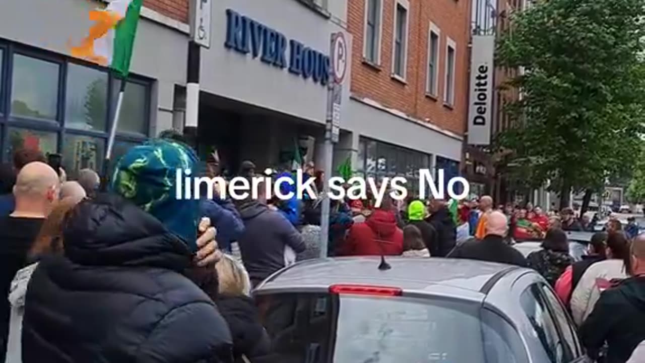 📍Limerick Good turnout this afternoon as the locals say no to a migrant