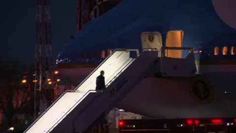 Biden stumbles, falls while boarding Air Force One in Poland