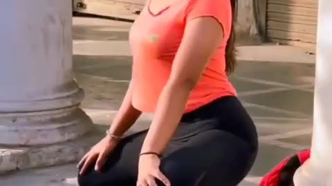 Hot girl dance video