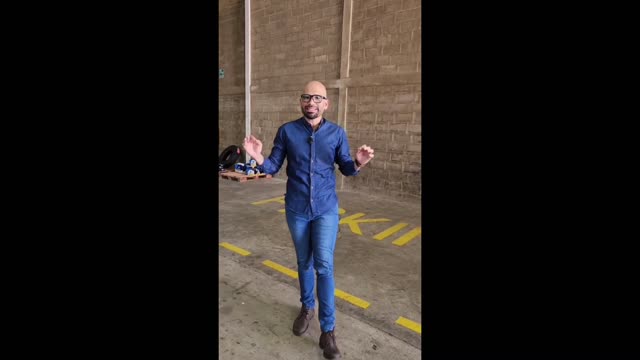 CONSTANTINO BONADUCE - CARACTERÍSTICAS DE AEROCENTRO PARQUE INDUSTRIAL