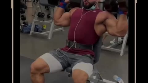 Heavyweights shoulder workout.