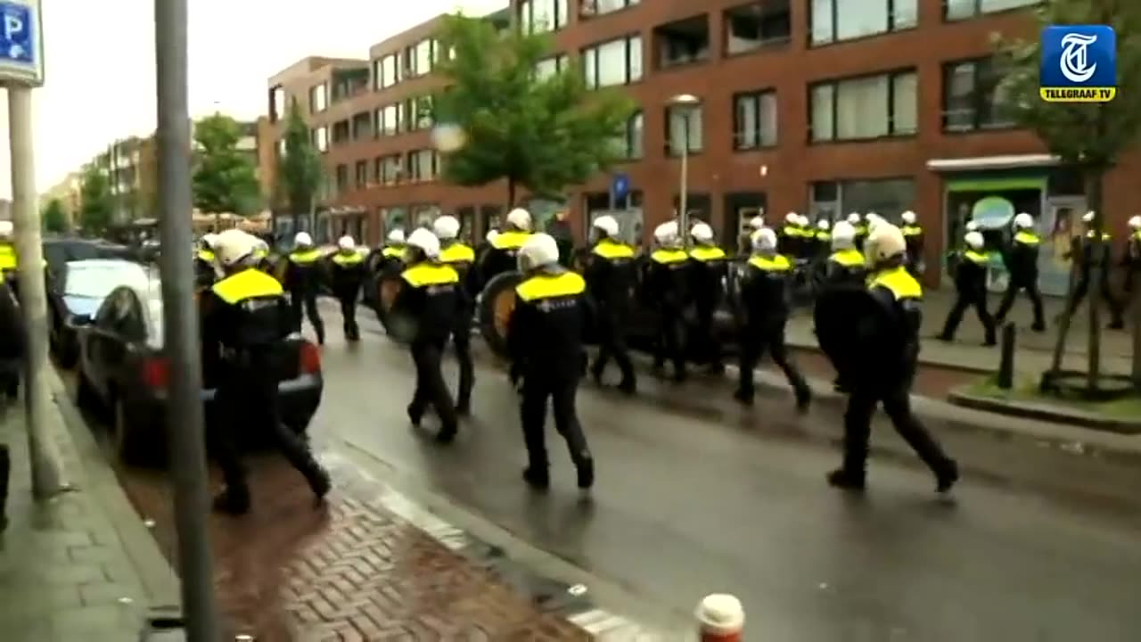 Anti-ISIS demonstratie in Haagse Schilderswijk (compilatie)