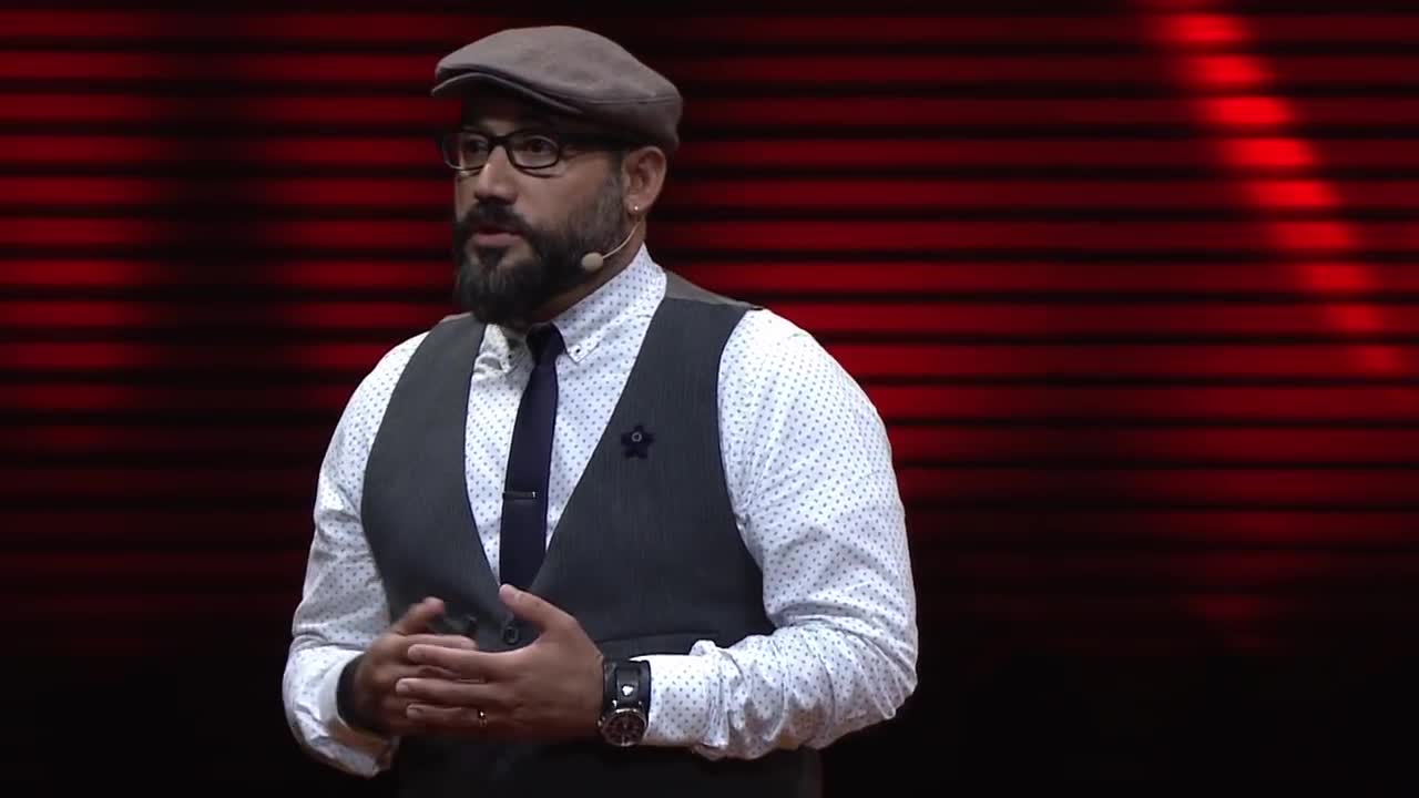 news and the future of journalism | Robert Hernandez | TEDxKC