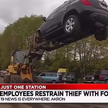 Employees in Akron Ohio Catch Thief and Subdue Him Using Forklift