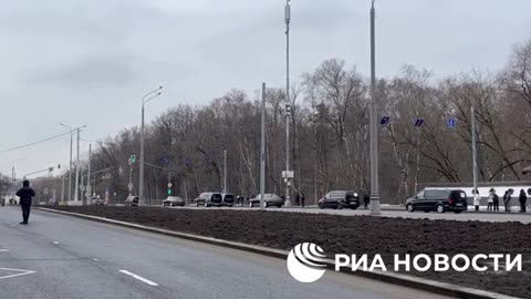 The motorcade of the Chinese delegation left the hotel. Today, Xi Jinping meet Mishustin and Putin