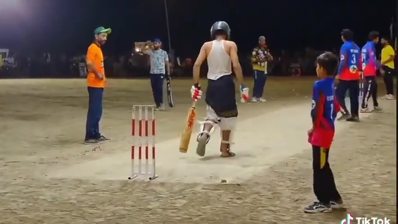 Cricket Funny Moment