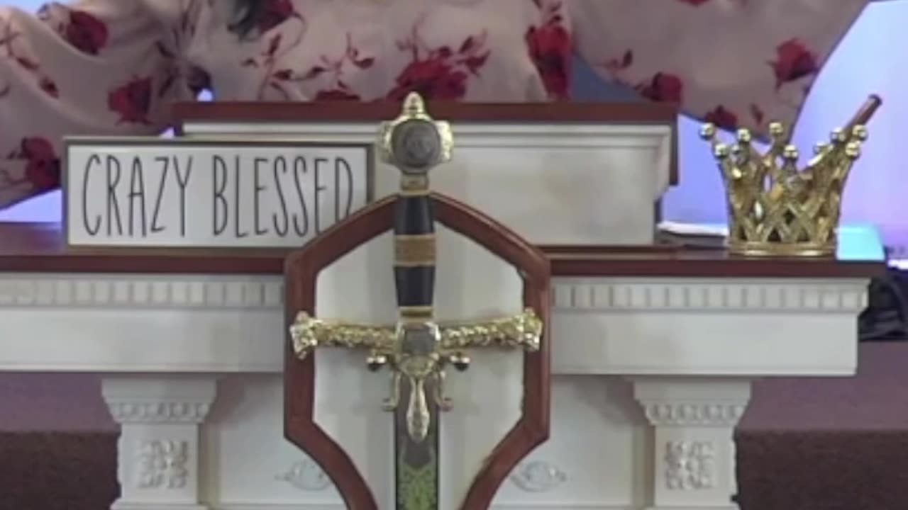 God's approval. // La aprobación de Dios.