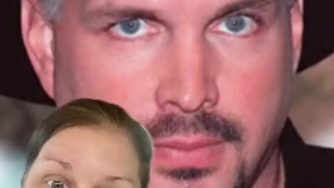 Garth Brooks Is A Serial Killer?