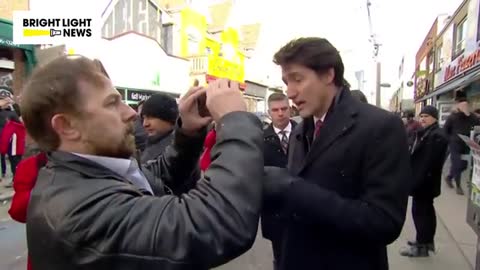 Trudeau pretending he hasn't heard of Dr Robert Malone