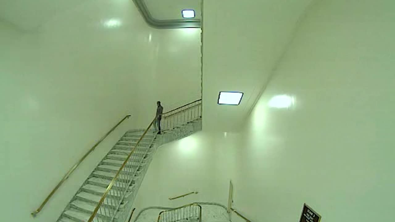 3159RHOB03Stair3_2021-01-06_18h20min03s547ms.mp4