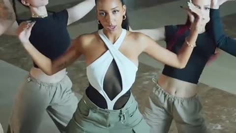 5_Dance video «On Top». YouTube