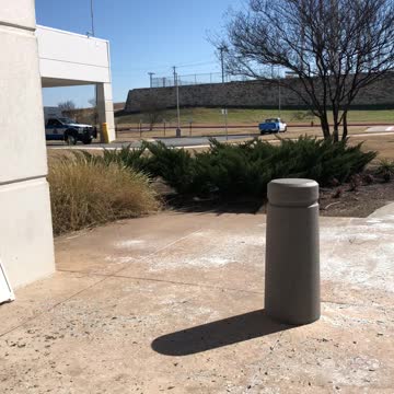 My wife’s in ER waiting room without me!!!