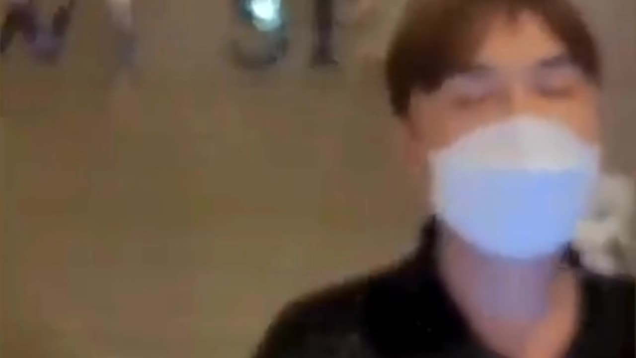 Lady lets the spa know about a pervert customer