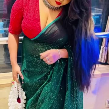 Very erotic and Hot Girl in Saree