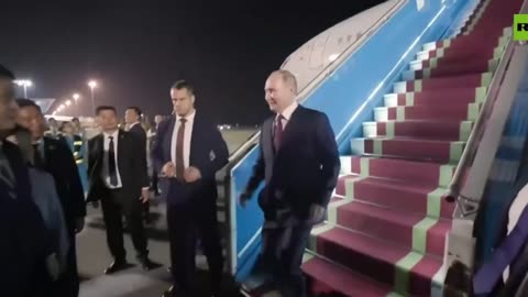 BREAKING: Việt Nam chào đón tổng thống Vladimir Putin sang thăm
