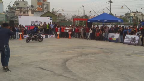 SUZUKI stunt Videos