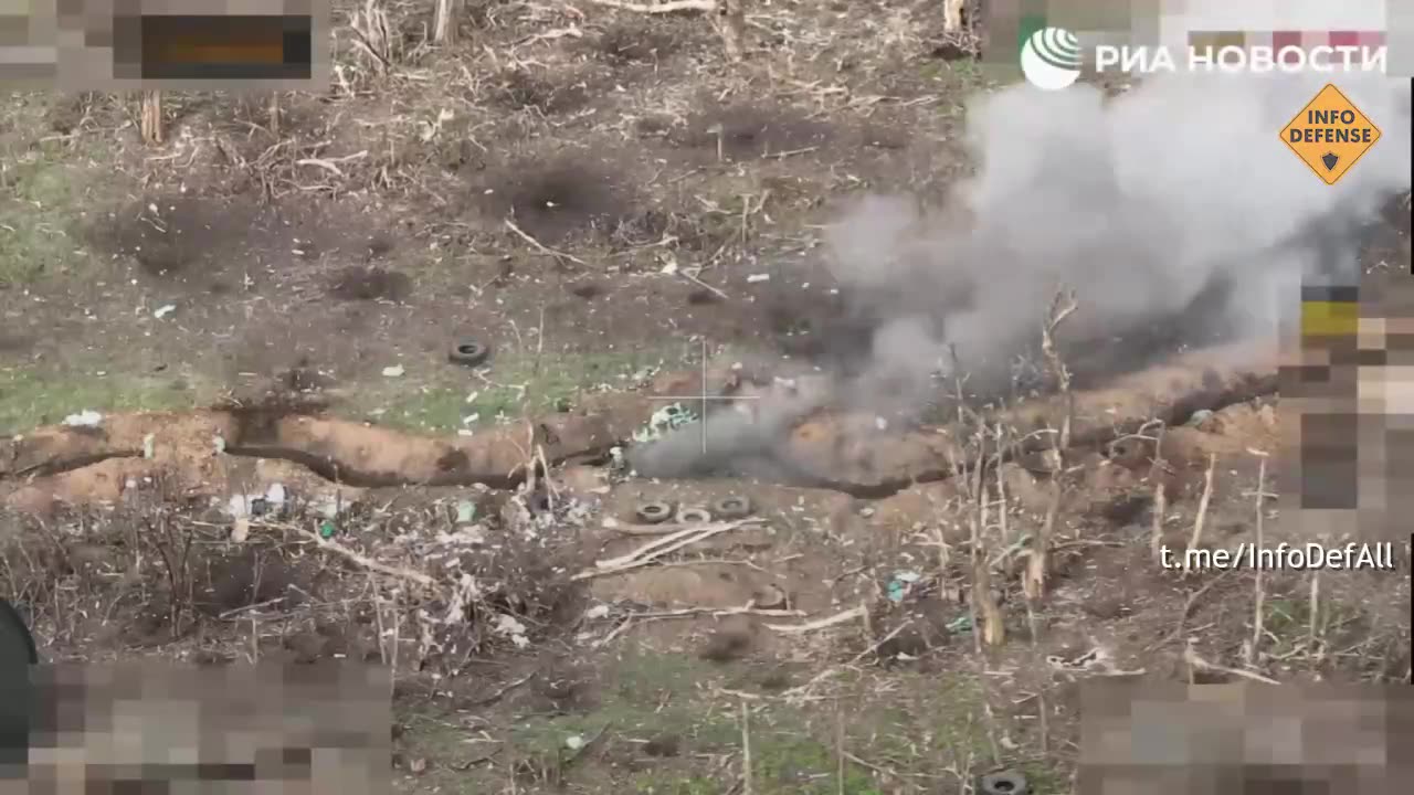 Ukrainian Troops Fire On There Own For Retreating