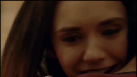 Ladon and Hope VS Elijah and Hellen VS Elena and Damon (The vampire diaries 3 universos)