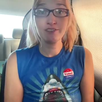 Single mom motivated by Bidenomics to cast her first vote | 🇺🇸