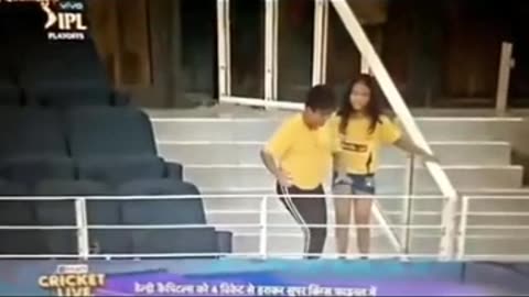 MSD fans moment