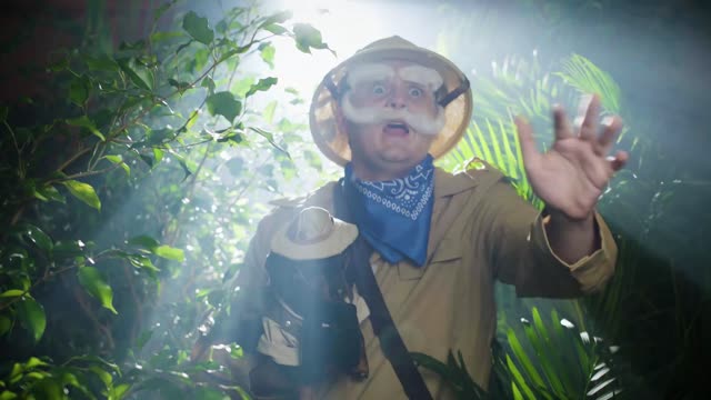 BarkBox Safari Video Teaser - Starring Crusoe the Dachshund