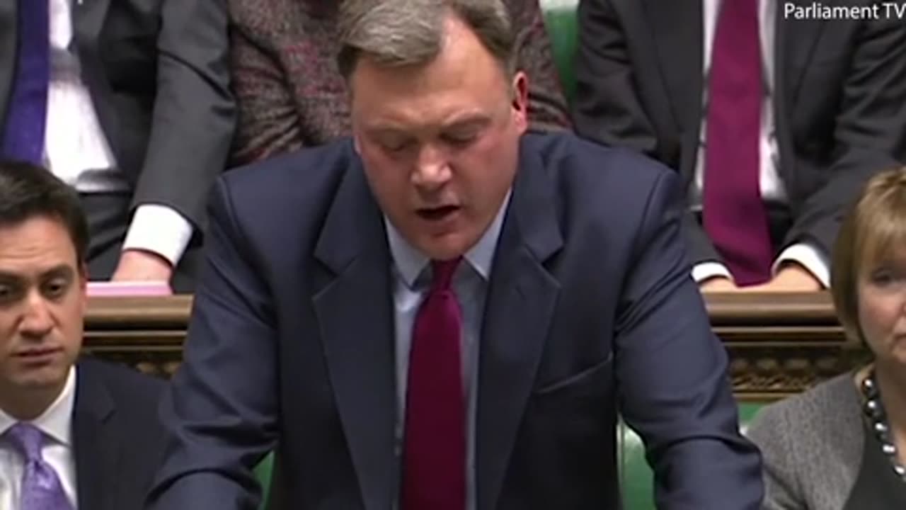 Cameron leads jeers after Ed Balls stammers at the dispatch box