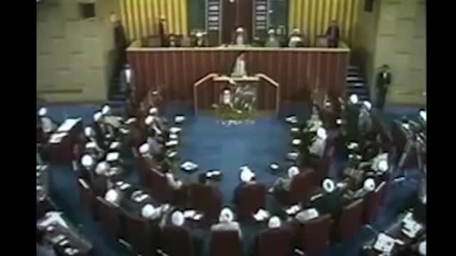 Iran 1989 - An Ineligible Khamenei Became "Temporary" Leader