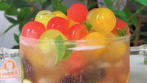 Beautiful Cat making Juice from watermelon #Satisfying