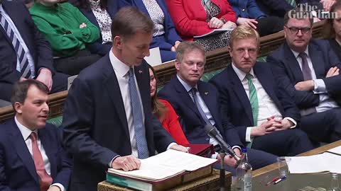 Jeremy Hunt announces tax increases in autumn statement