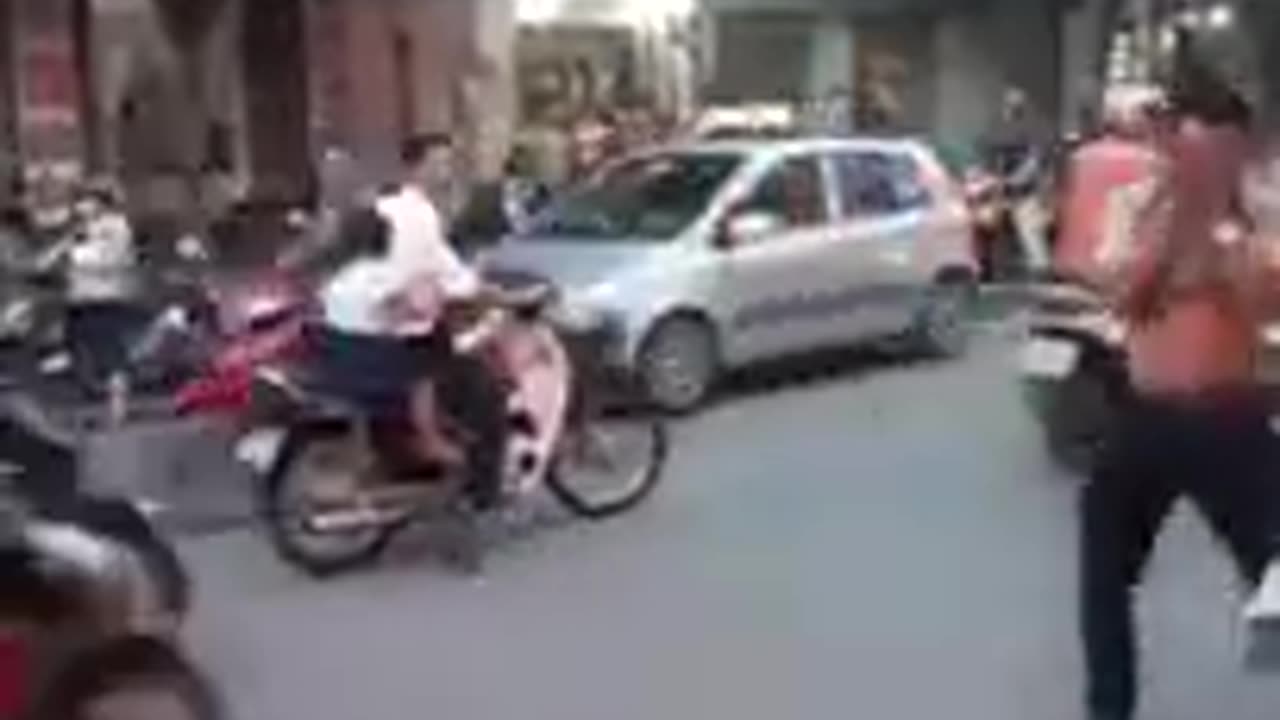 Real Street Fighter Watch how you beat him brilliantly