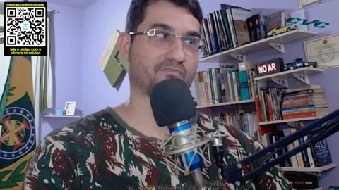 Já cuspiu em um militar hoje?