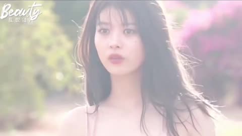 【Golden Body & Baby-Faced Goddess】