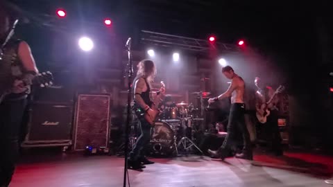 Buckcherry "2 Drunk"