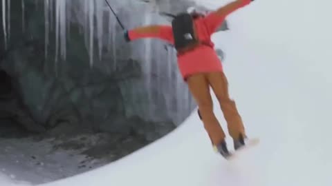 CRAZY SPORTS~SKIING THROUGH AN ICE CAVE