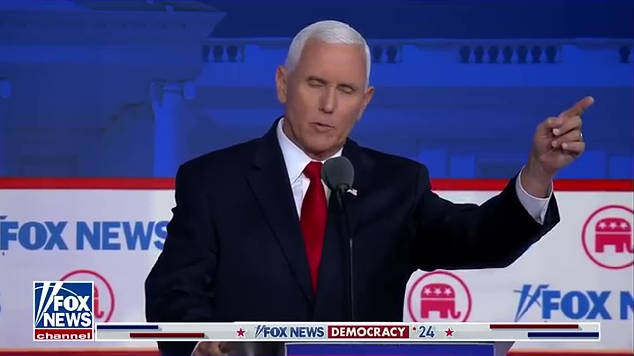 Audience laughs at Pence’s joke about mental competency test for all of DC #debate