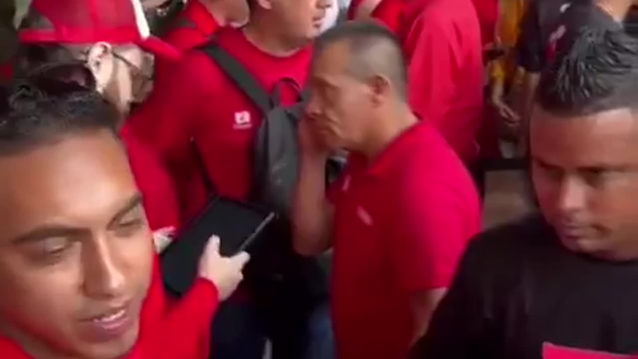 Retraso en la inauguración de la convención del partido Libertal