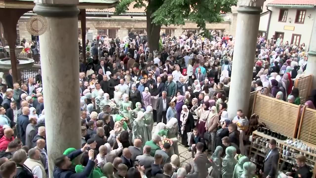 Students graduated from Bosnian School with Beautiful Nasheed's
