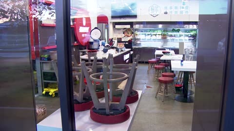 Axe attack injures four at Auckland Chinese eateries