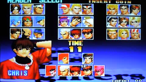 Como desbloquear personajes ocultos en KOF '97 (Arcade)