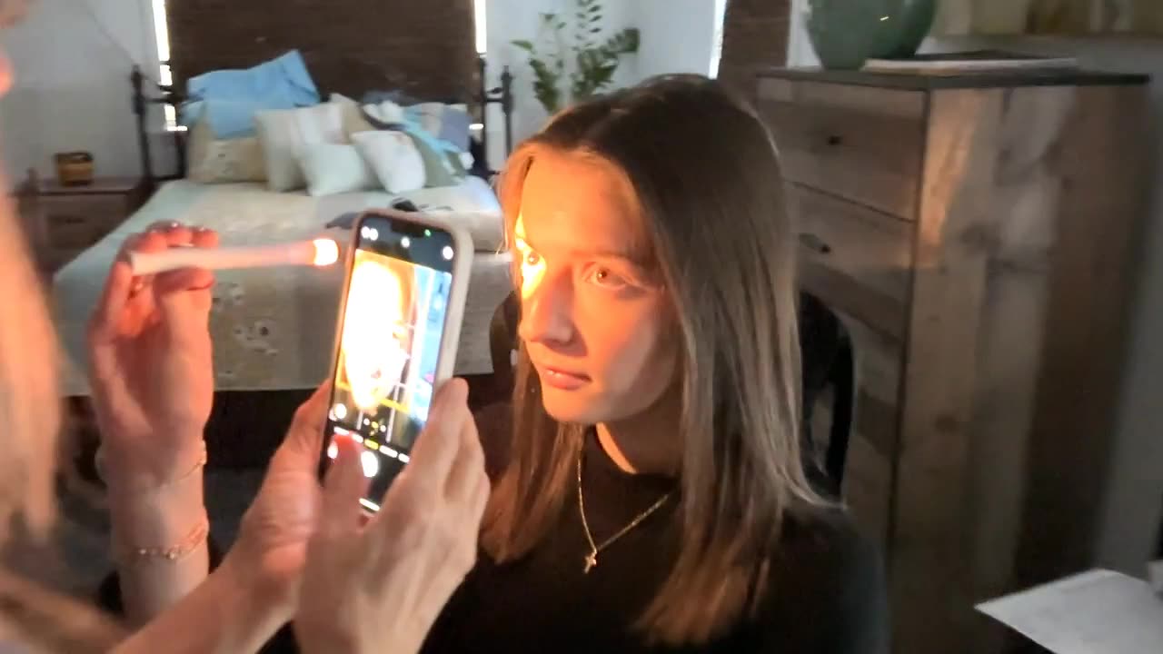 How to Take a Good Iris Photo with Your Phone