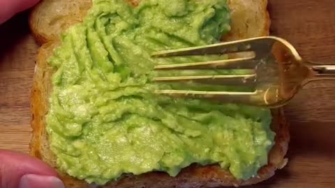 Spicy X Salad Avacado Toast ❤️ #shorts