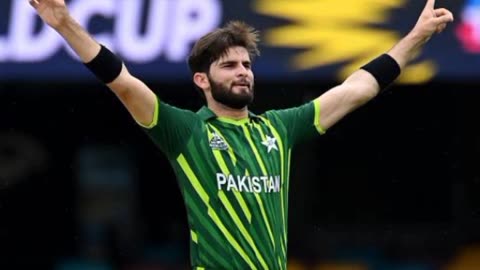 Shaheen Shah Afridi vs Bhubaneswar Kumar