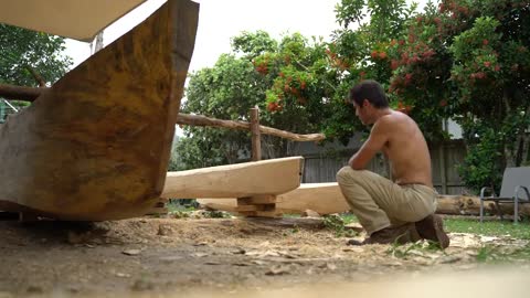 DUGOUT CANOE BUILD - Timelapse, by Outbackmike