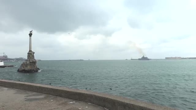 Russia Orders Warships into Black Sea