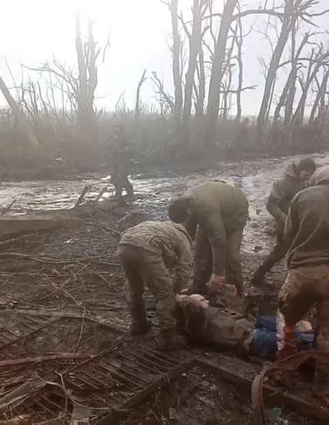 Captured Ukrainian soldiers near Avdeevka