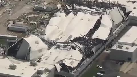 «Θεϊκή παρέμβαση»! Καταστράφηκε τεράστιο εργοστάσιο της Pfizer